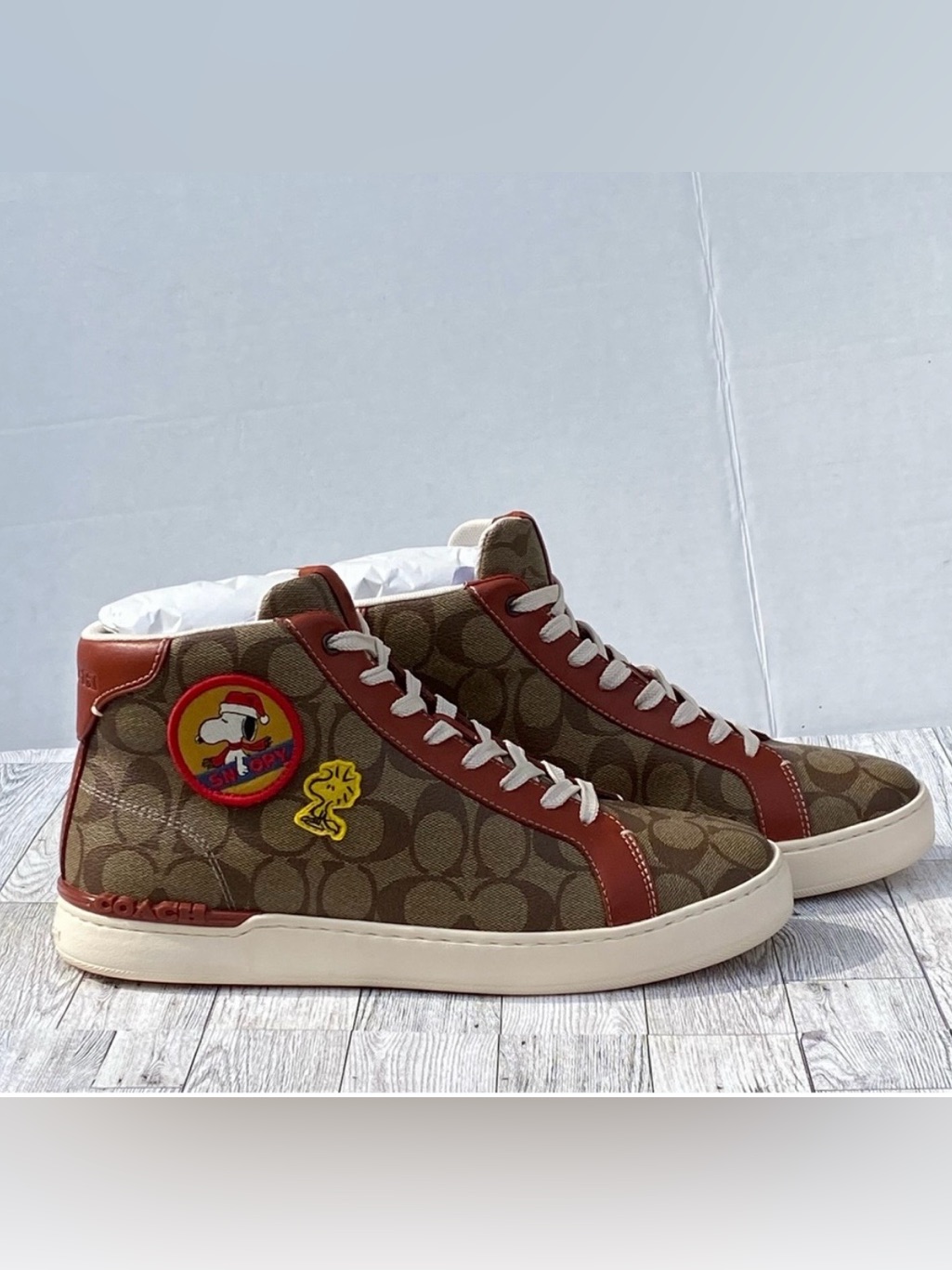 Coach X Peanuts Snoopy Christmas Hat High Top Lace Up Sneakers Nib